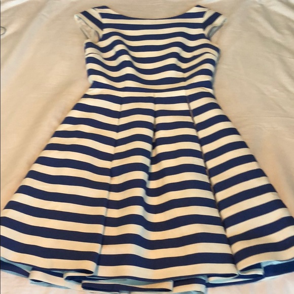 kate spade Dresses & Skirts - Kate Spade fit and flare stripped dress